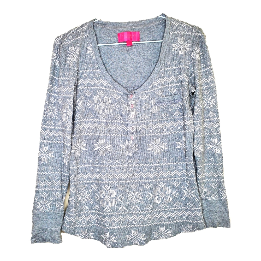 12) VICTORIA'S SECRET Snowflake Pajama Top Sz. M